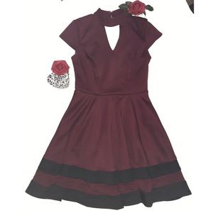 City Studio Choker V Neck Maroon Dress